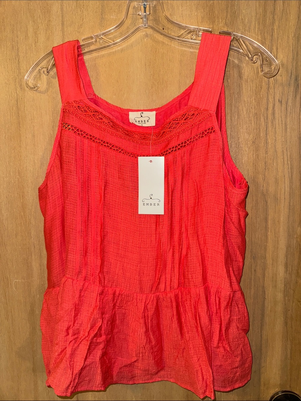 NWT Ember Peplum Coral Tank Top Crochet Neckline Pintuck Pleating Large